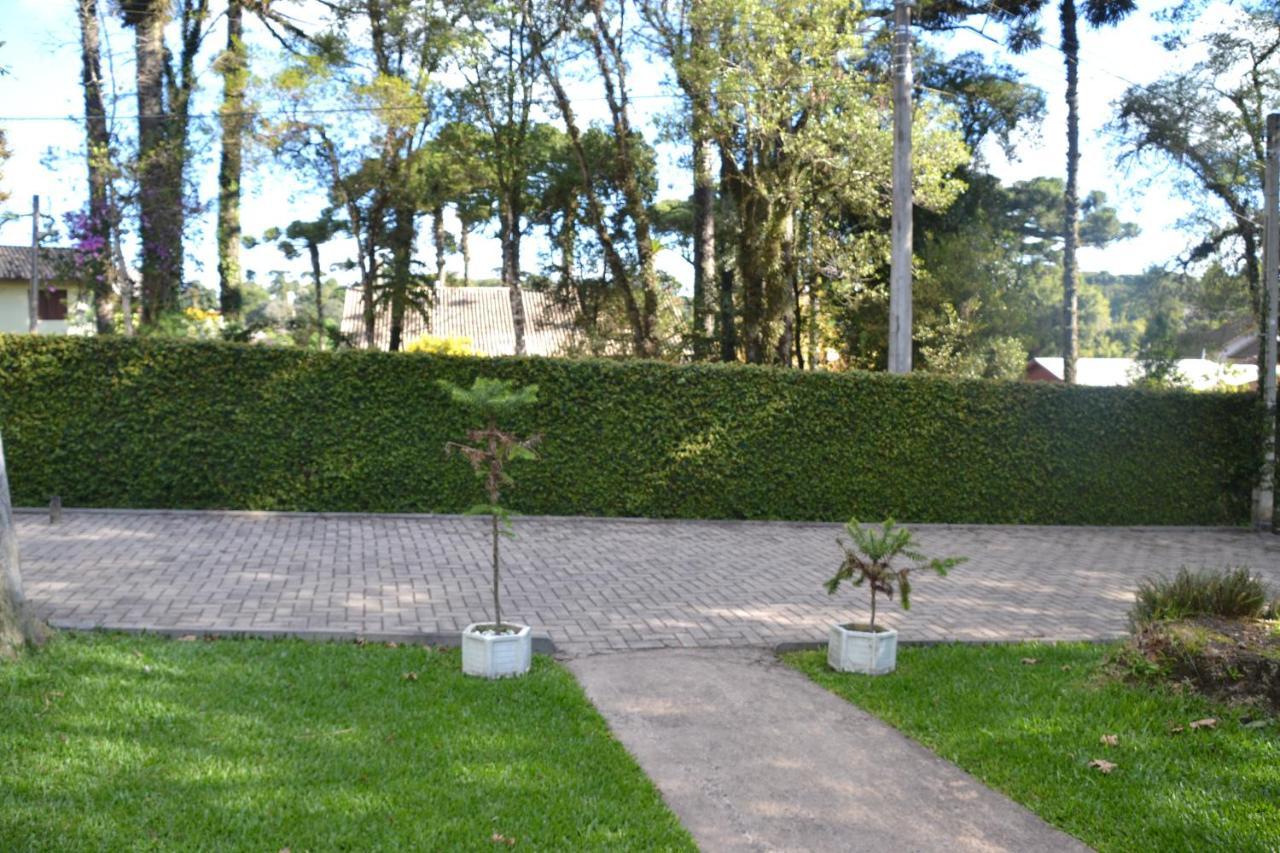 Hotel Pousada Dos Pinheiros Canela Εξωτερικό φωτογραφία