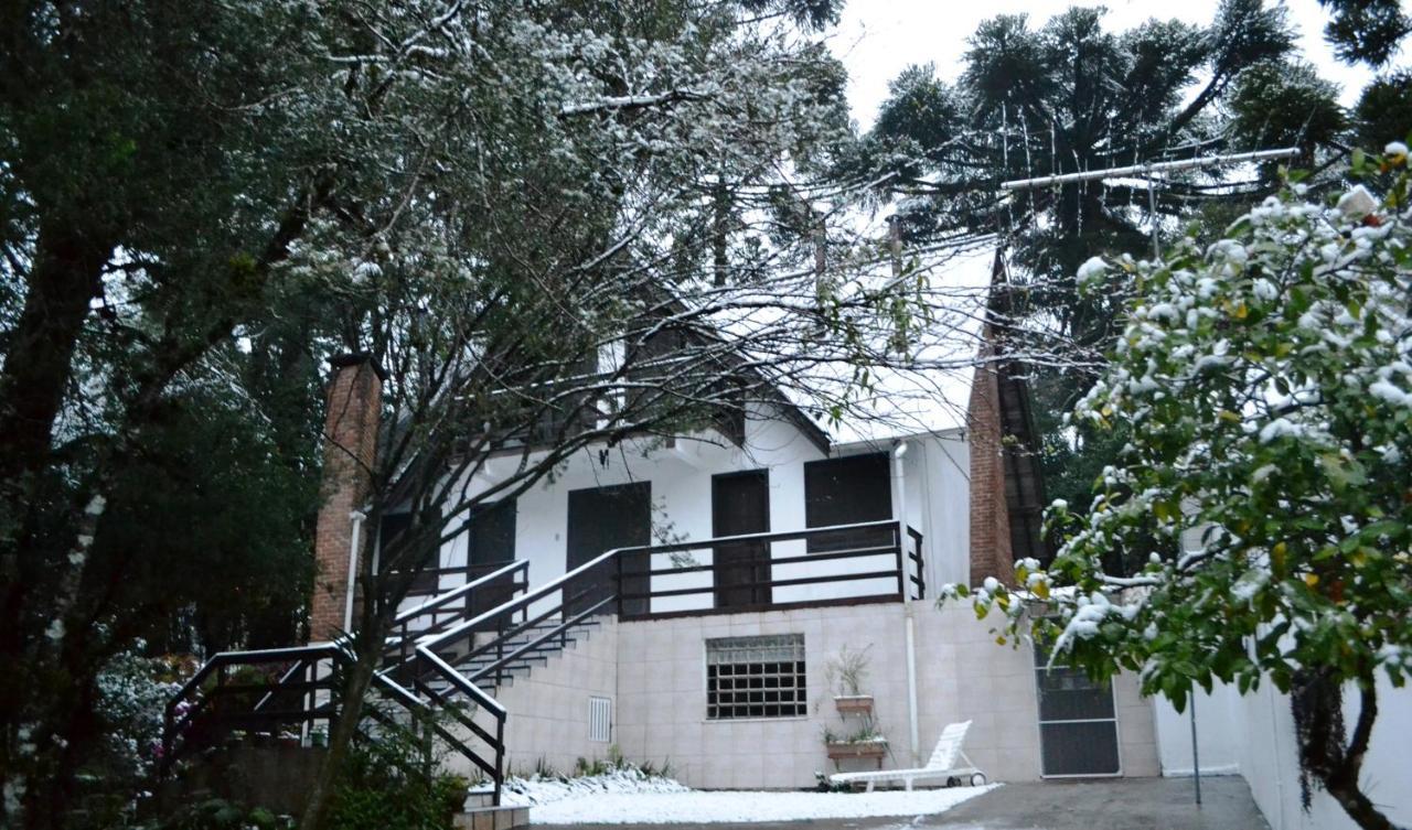 Hotel Pousada Dos Pinheiros Canela Εξωτερικό φωτογραφία